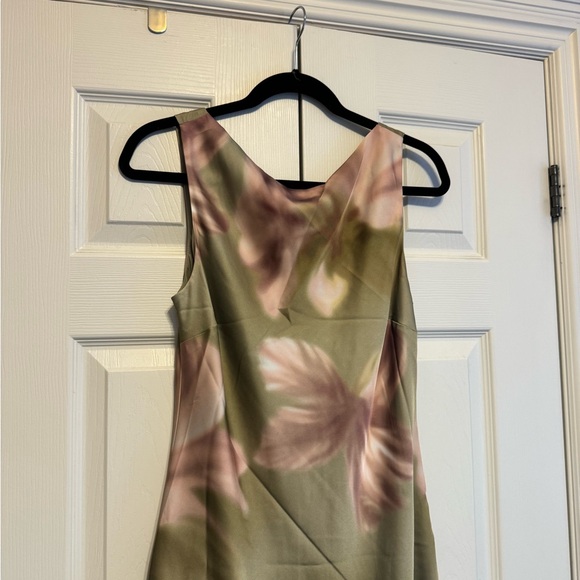 Dynamite Green and Purple Floral Midi Dress - Picture 2 of 4
